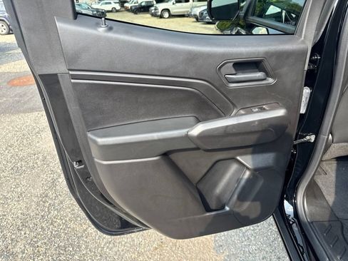 Used 2026 Chevrolet Colorado Trail Boss AWD/4WD image 17