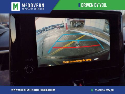 Used 2024 Toyota Corolla LE image 25