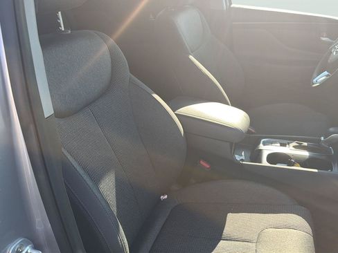 Used 2020 Hyundai Santa Fe SE AWD/4WD image 21