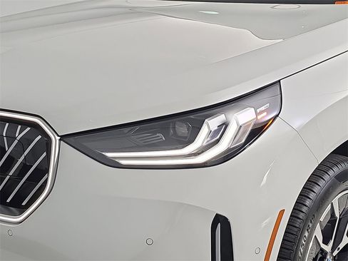 New 2026 BMW X3 xDrive30 w/ Convenience Package image 31