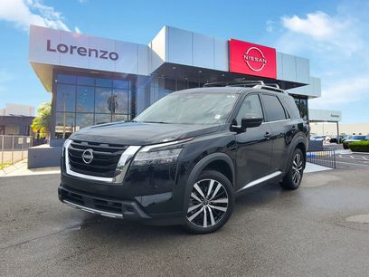 Certified 2024 Nissan Pathfinder Platinum w/ Cargo Package