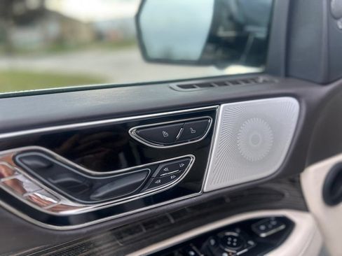 Used 2024 Lincoln Navigator Black Label AWD/4WD image 15