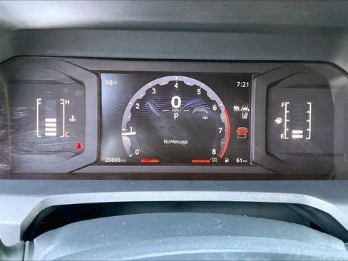 Used 2025 Toyota 4Runner SR5 AWD/4WD image 21