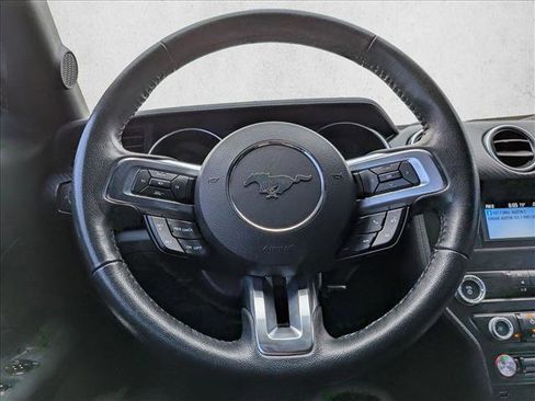 Used 2021 Ford Mustang Coupe image 17