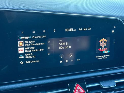 Certified 2024 Kia Niro EX image 19