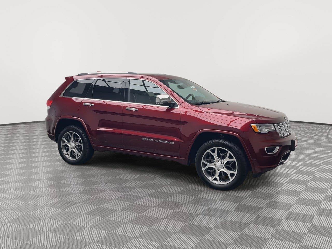 Used 2019 Jeep Grand Cherokee Overland AWD/4WD image 43