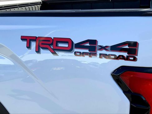 New 2026 Toyota Tundra SR5 AWD/4WD image 15