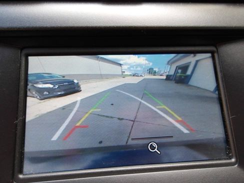 Used 2015 Ford Fusion SE FWD image 38