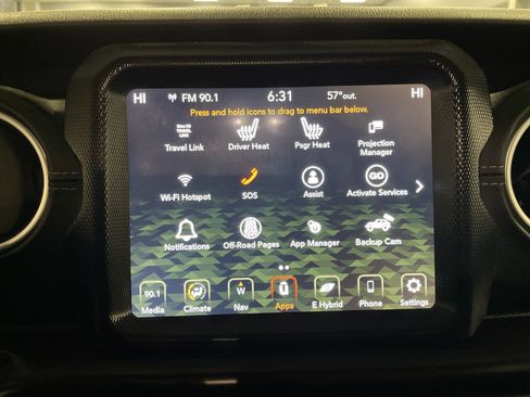 Used 2022 Jeep Wrangler Unlimited Sahara w/ Cold Weather Group image 24