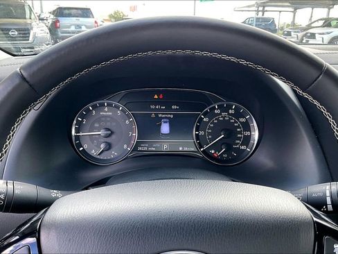 Certified 2024 INFINITI QX80 Premium Select w/ Cargo Package image 29