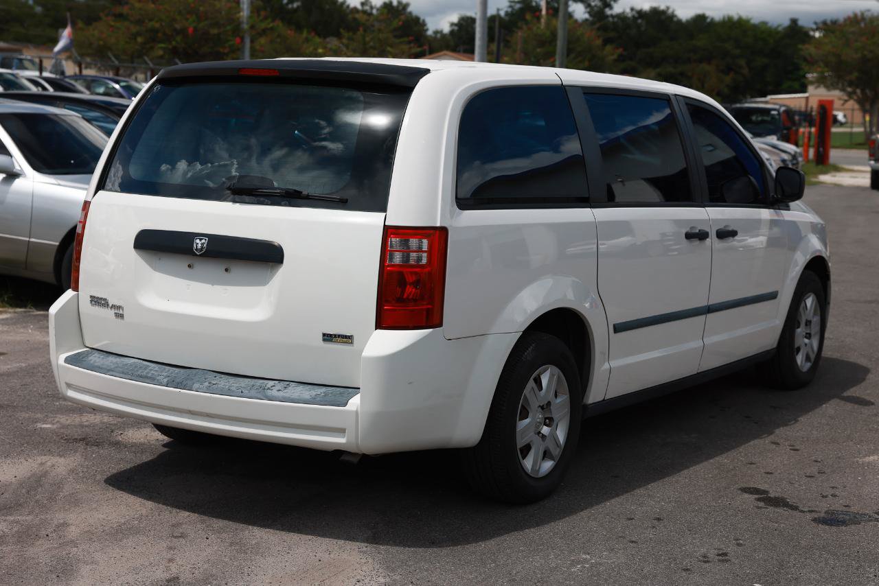 Used 2008 Dodge Grand Caravan SE FWD image 11