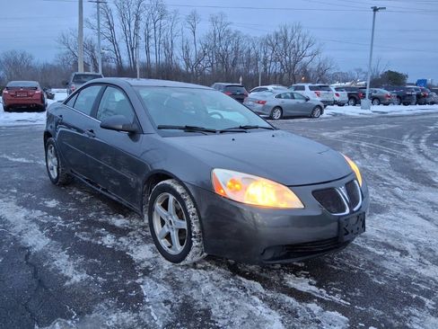 Used 2007 Pontiac G6 Sedan w/ Sport Package FWD image 3