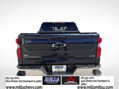 Used 2022 Chevrolet Silverado 1500 LTZ AWD/4WD image 5