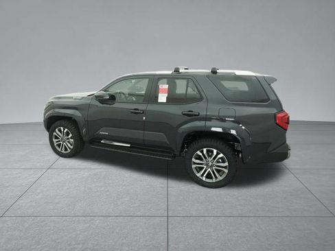 Used 2026 Toyota 4Runner Limited AWD/4WD image 5