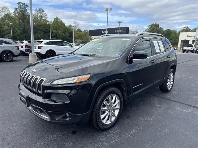 Used 2014 Jeep Cherokee Limited w/ Technology Group AWD/4WD image 3