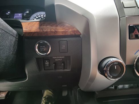 Used 2020 Toyota Tundra 1794 Edition image 36