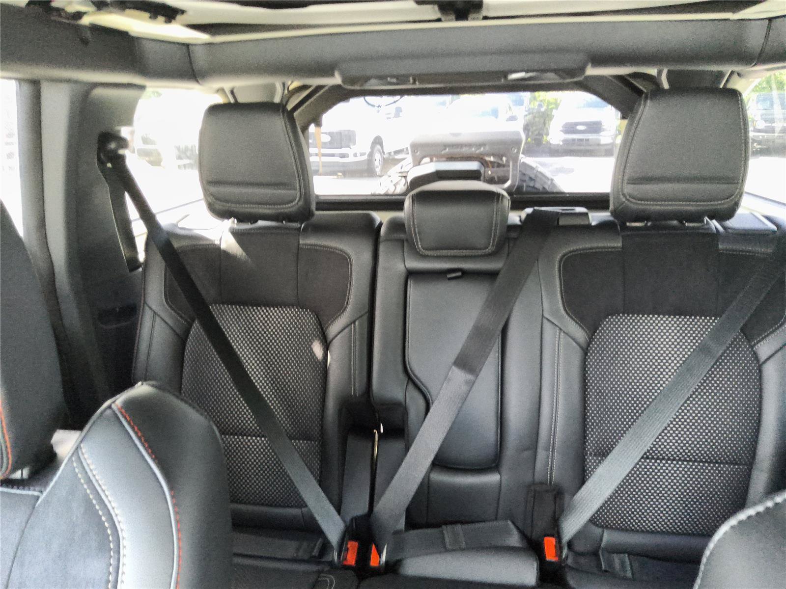 New 2026 Ford Bronco Raptor w/ Interior Carbon Fiber Pack AWD/4WD image 22