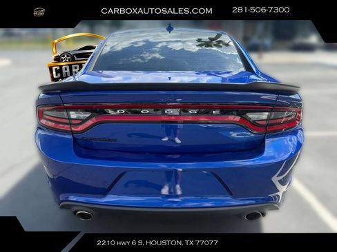 Used 2020 Dodge Charger Scat Pack w/ Plus Group RWD image 4