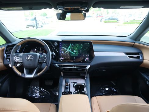 Used 2025 Lexus RX 350 Premium w/ Accessory Package (Z1) image 16