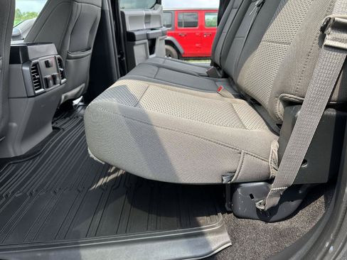 Used 2019 Ford F150 XLT w/ Equipment Group 302A Luxury AWD/4WD image 30