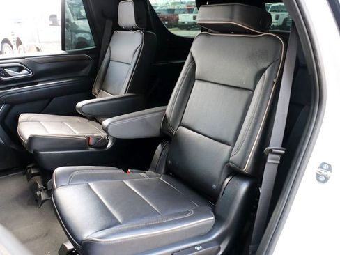 Used 2023 Chevrolet Tahoe Premier RWD image 28