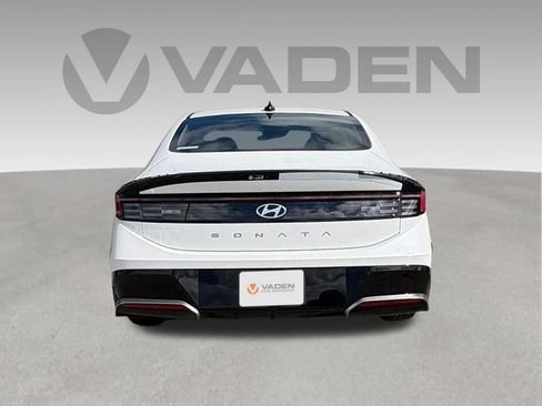 New 2026 Hyundai Sonata SEL FWD image 27