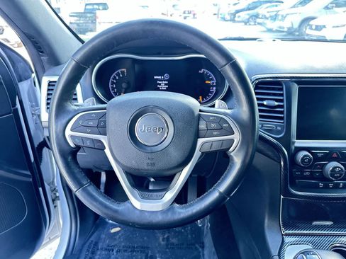 Used 2015 Jeep Grand Cherokee Altitude image 18