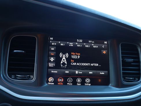 Used 2021 Dodge Charger R/T image 33