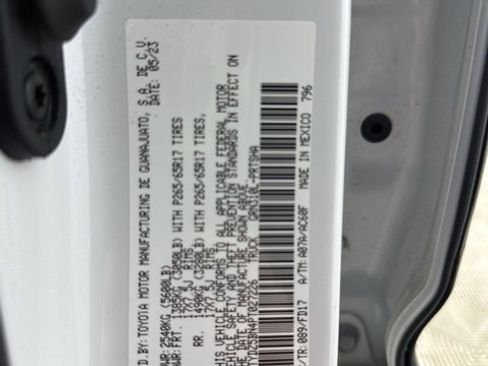 Used 2023 Toyota Tacoma TRD Sport image 29