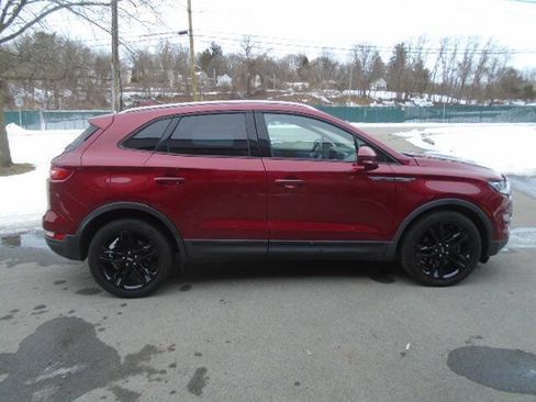 Used 2019 Lincoln MKC Reserve image 6