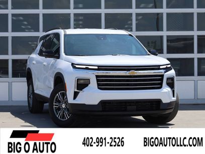 Used 2026 Chevrolet Traverse LT w/ Driver Confidence Package