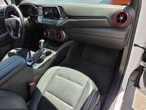 Certified 2019 Chevrolet Blazer RS FWD image 16