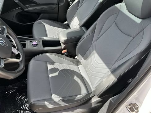 Used 2025 Volkswagen Tiguan SE R-Line AWD/4WD image 15