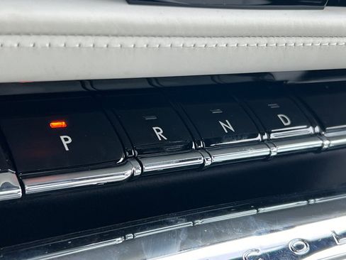 New 2025 Lincoln Aviator Black Label image 21