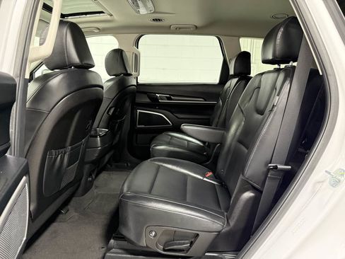 Used 2024 Kia Telluride S w/ S Sunroof Package AWD/4WD image 18