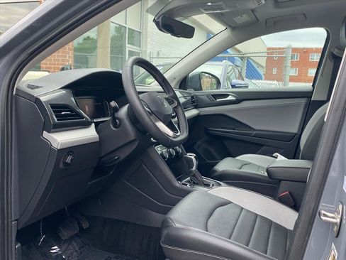 Certified 2023 Volkswagen Taos SEL AWD/4WD image 13