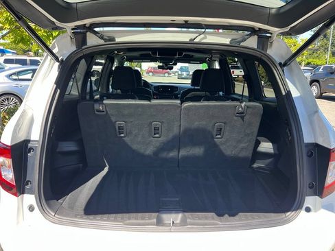 Used 2021 Honda Pilot Black Edition image 10