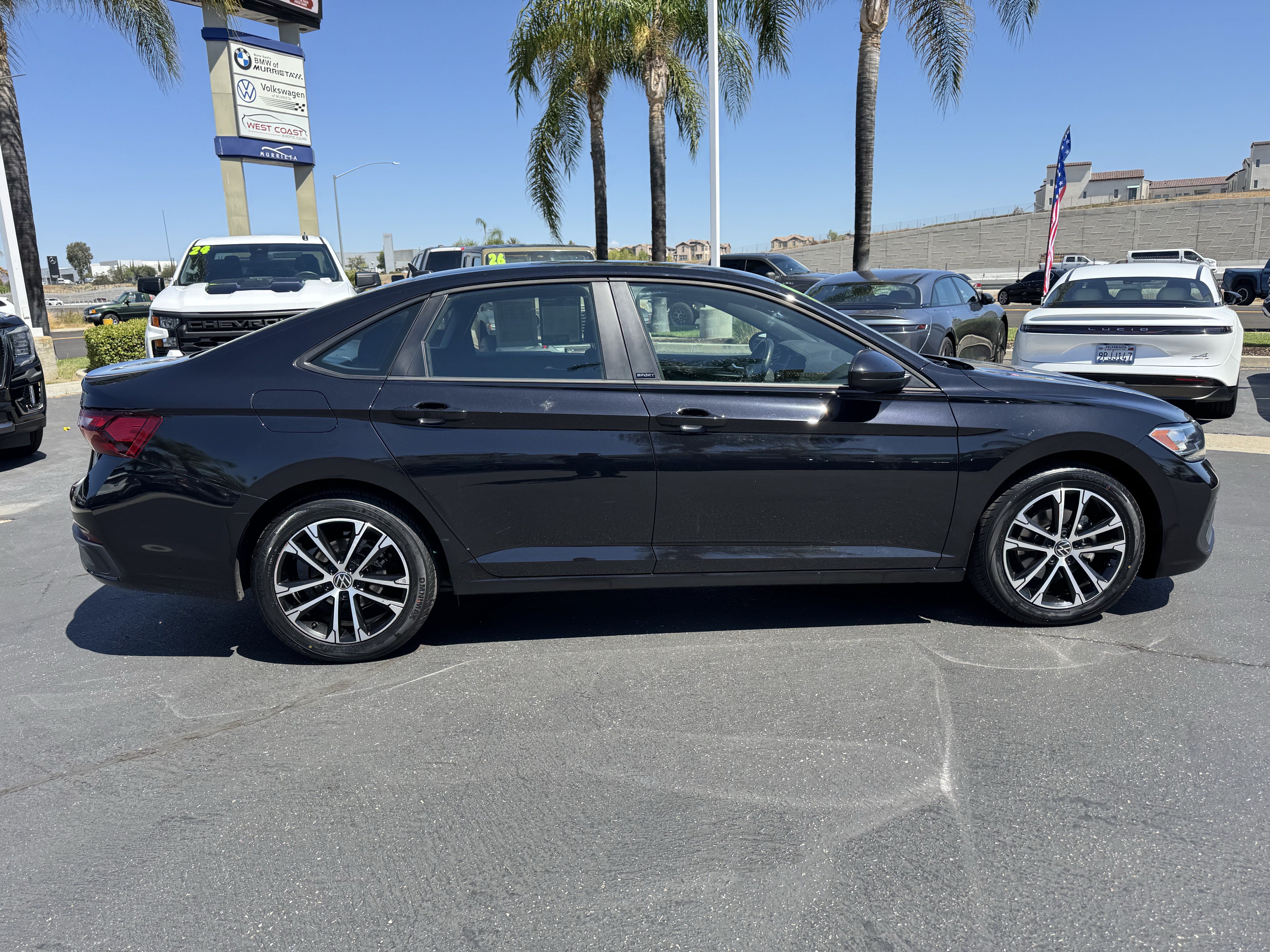 Used 2024 Volkswagen Jetta Sport FWD image 10