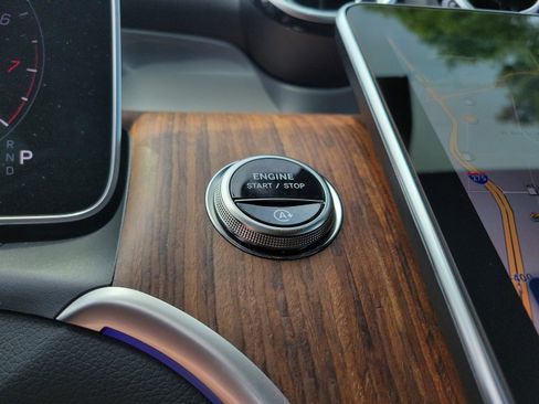 Certified 2026 Mercedes-Benz GLC 300 4MATIC image 22