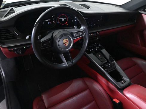 Certified 2022 Porsche 911 Carrera RWD image 4