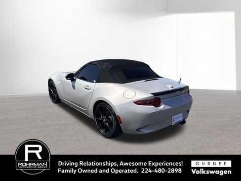 Used 2023 MAZDA MX-5 Miata Club RWD image 6