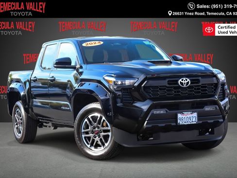 Used 2024 Toyota Tacoma TRD Sport RWD image 1