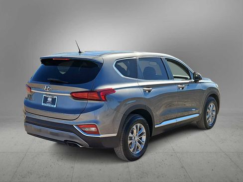 Used 2019 Hyundai Santa Fe SE image 8