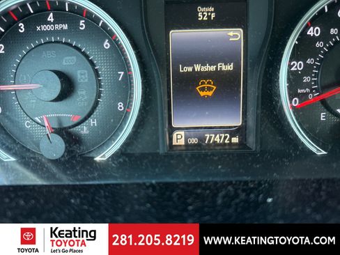 Used 2017 Toyota Camry SE image 18