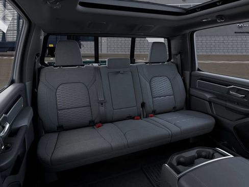 New 2026 RAM 1500 4x4 Crew Cab image 15