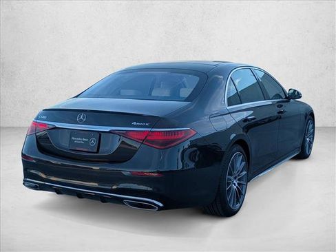 New 2026 Mercedes-Benz S 580 4MATIC Sedan image 2