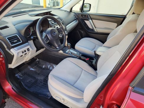 Used 2016 Subaru Forester 2.5i Premium w/ All-Weather Package AWD/4WD image 8