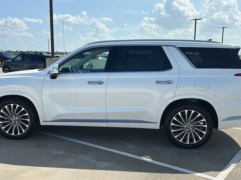 Used 2024 Hyundai Palisade Calligraphy AWD/4WD image 11