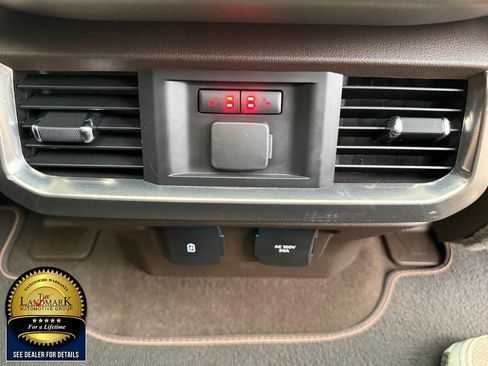 Used 2021 Ford F150 King Ranch w/ Equipment Group 601A High AWD/4WD image 17
