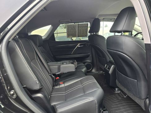 Used 2022 Lexus RX 350L Luxury w/ Cold Weather Package (CT) AWD/4WD image 12
